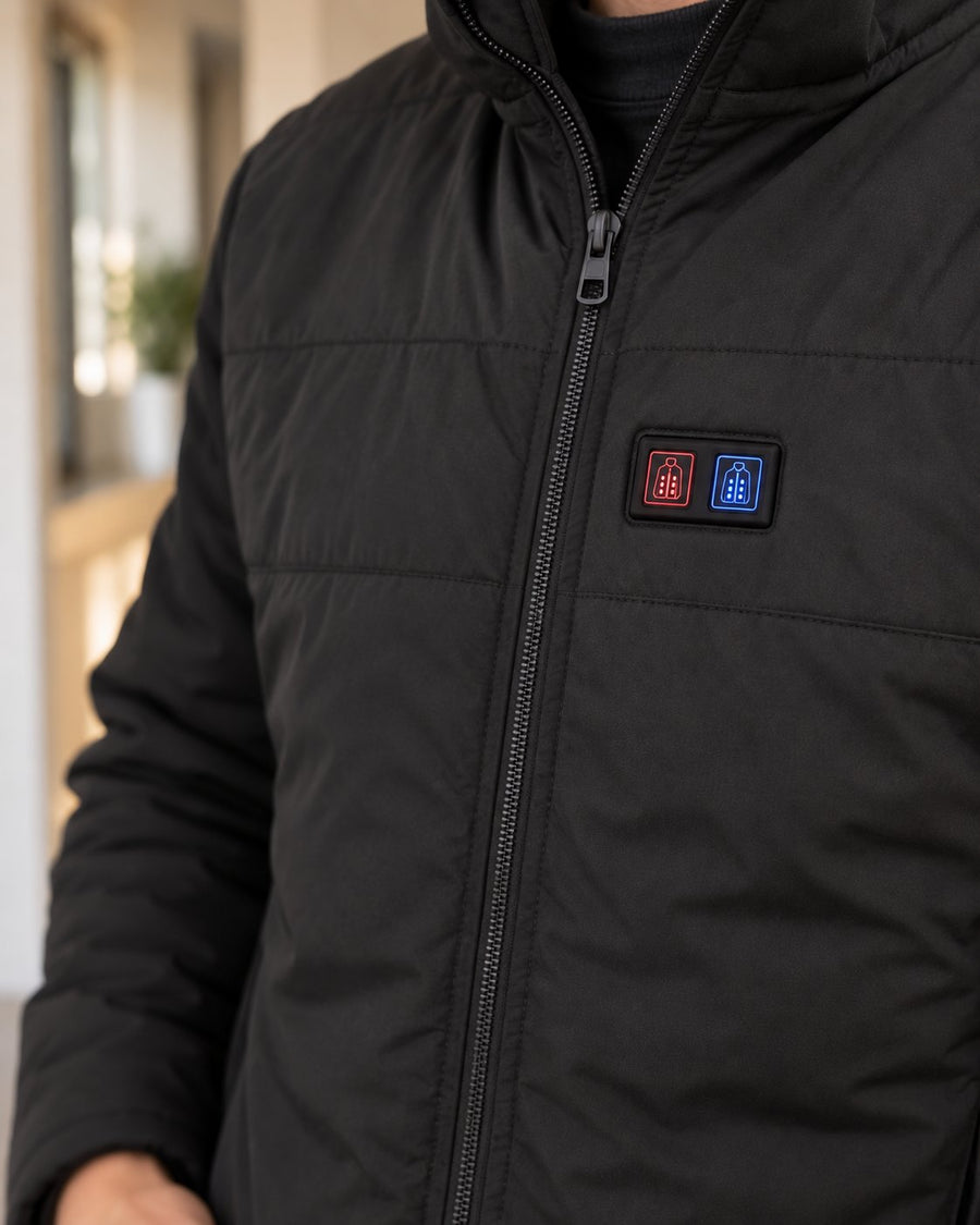 Bedieningspaneel met rood en blauw brandende lampjes voor de warmtestand